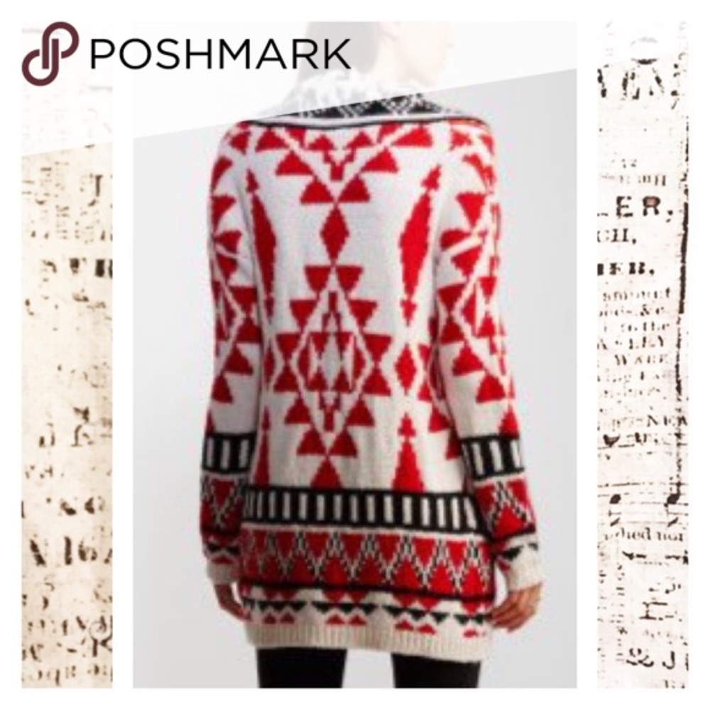 Women’s knitted sweater